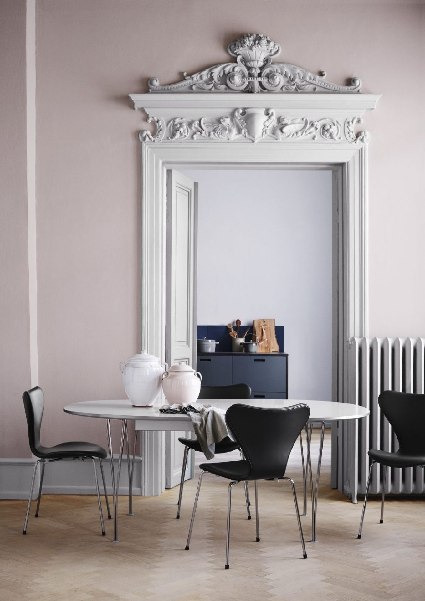 Table Series Super Elliptical Fritz Hansen | FRITZ HANSEN B611 Table Series Super Elliptical Fritz Hansen | FRITZ HANSEN B611